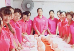 南寧月嫂哪家好？高薪月嫂的8大特質(zhì)！現(xiàn)在來(lái)南寧娘子軍學(xué)還不晚！